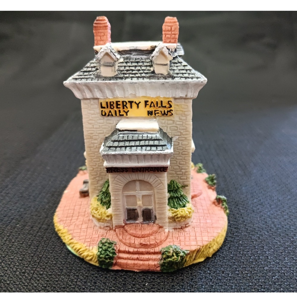 Liberty Falls Americana Collection Daily News Office & Plant AH43 1993 Miniature